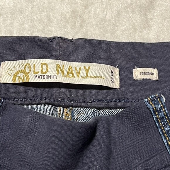 Old Navy Womens Maternity Blue Denim Capri Pants Stretch Low Rise Size Medium - Picture 7 of 11